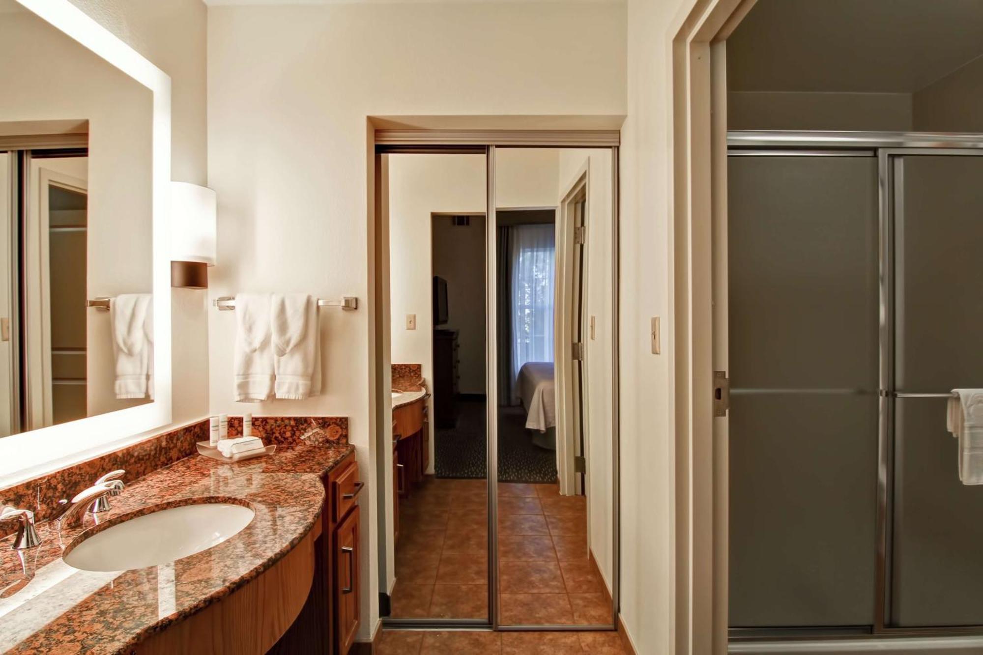 Homewood Suites By Hilton Oklahoma City-West Exteriör bild