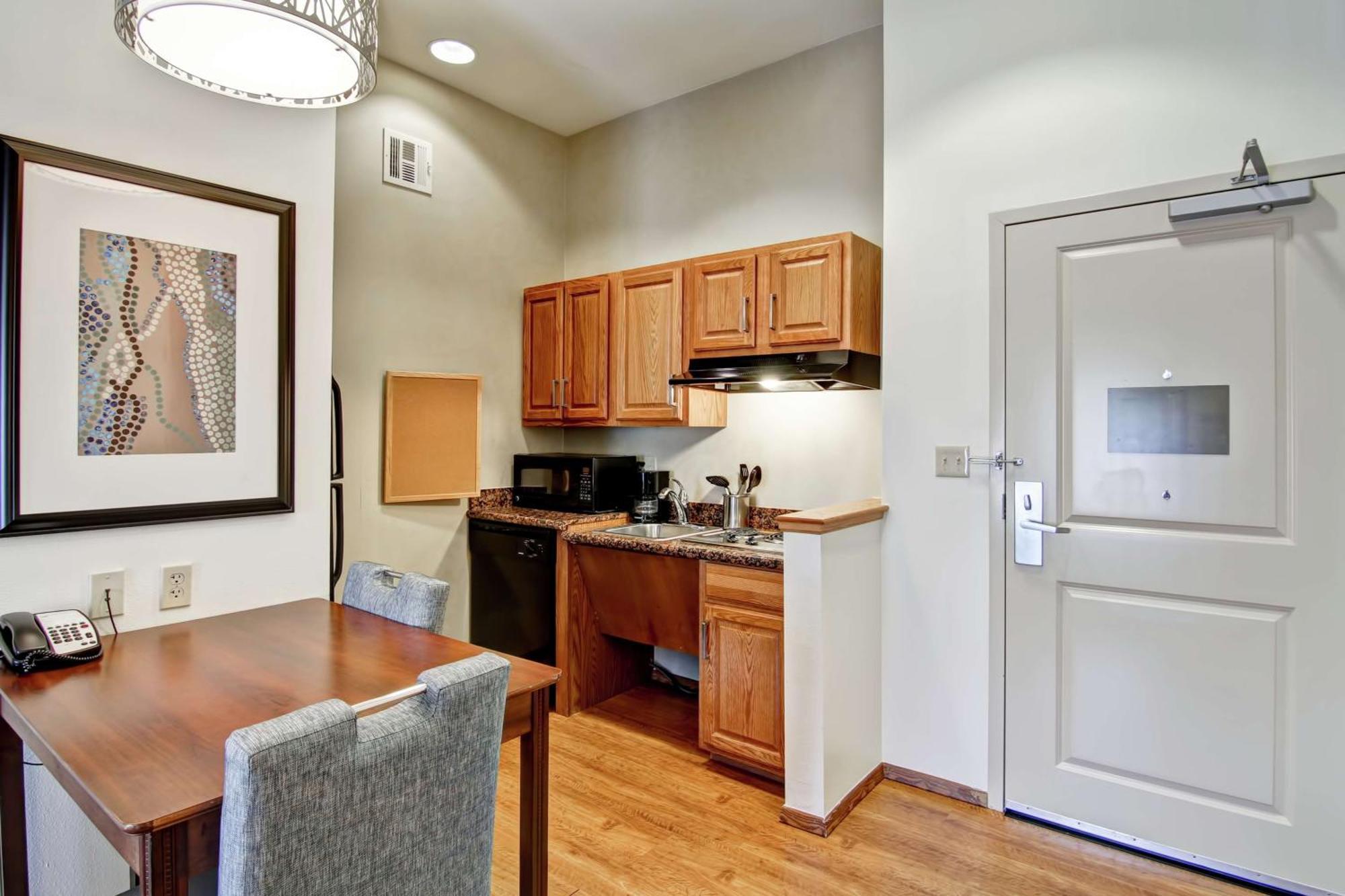 Homewood Suites By Hilton Oklahoma City-West Exteriör bild